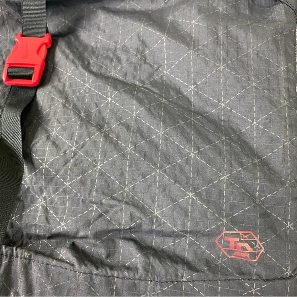 Vintage Nike TN Air Packable Windbreaker Jacket with hood Men’s Size Large - Picture 4 of 16